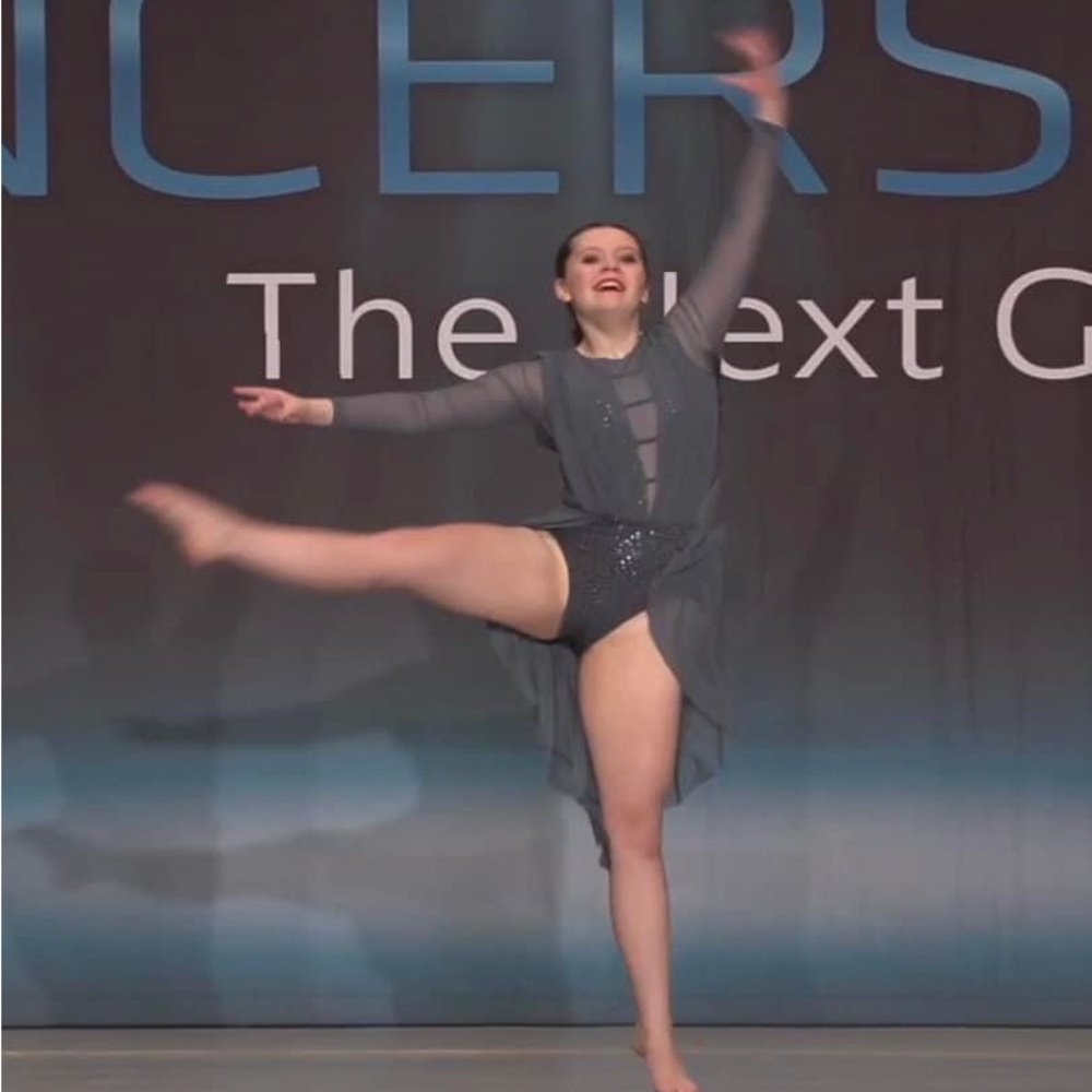 ♥️Karley is dancing in college. 💃🏻. Watched her perform last night ♥️ - Picture 9 of 16